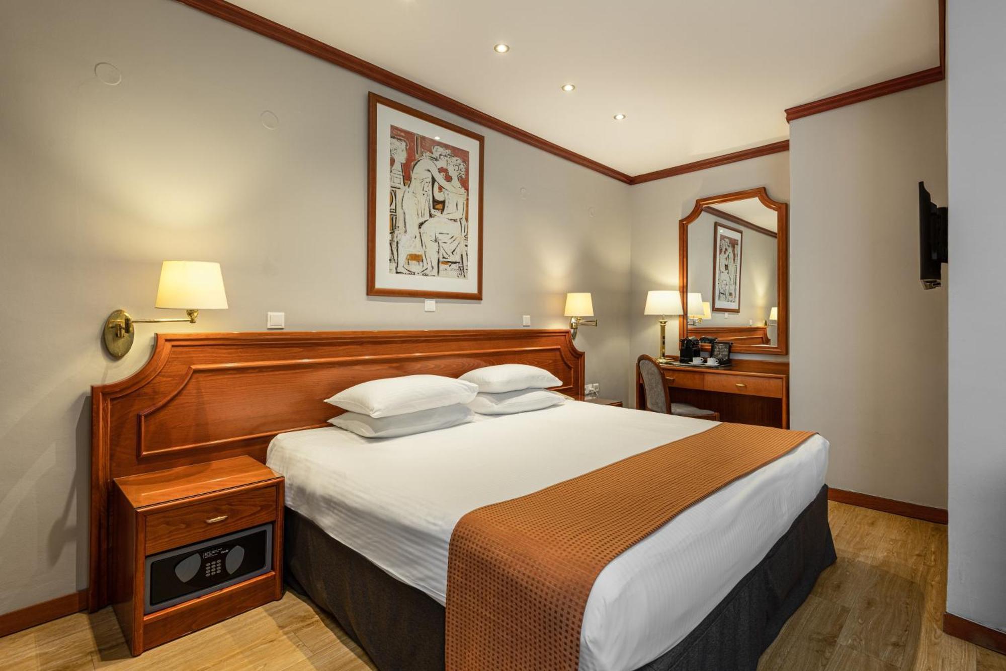 塞萨洛尼基假日酒店 外观 照片 A room at the hotel